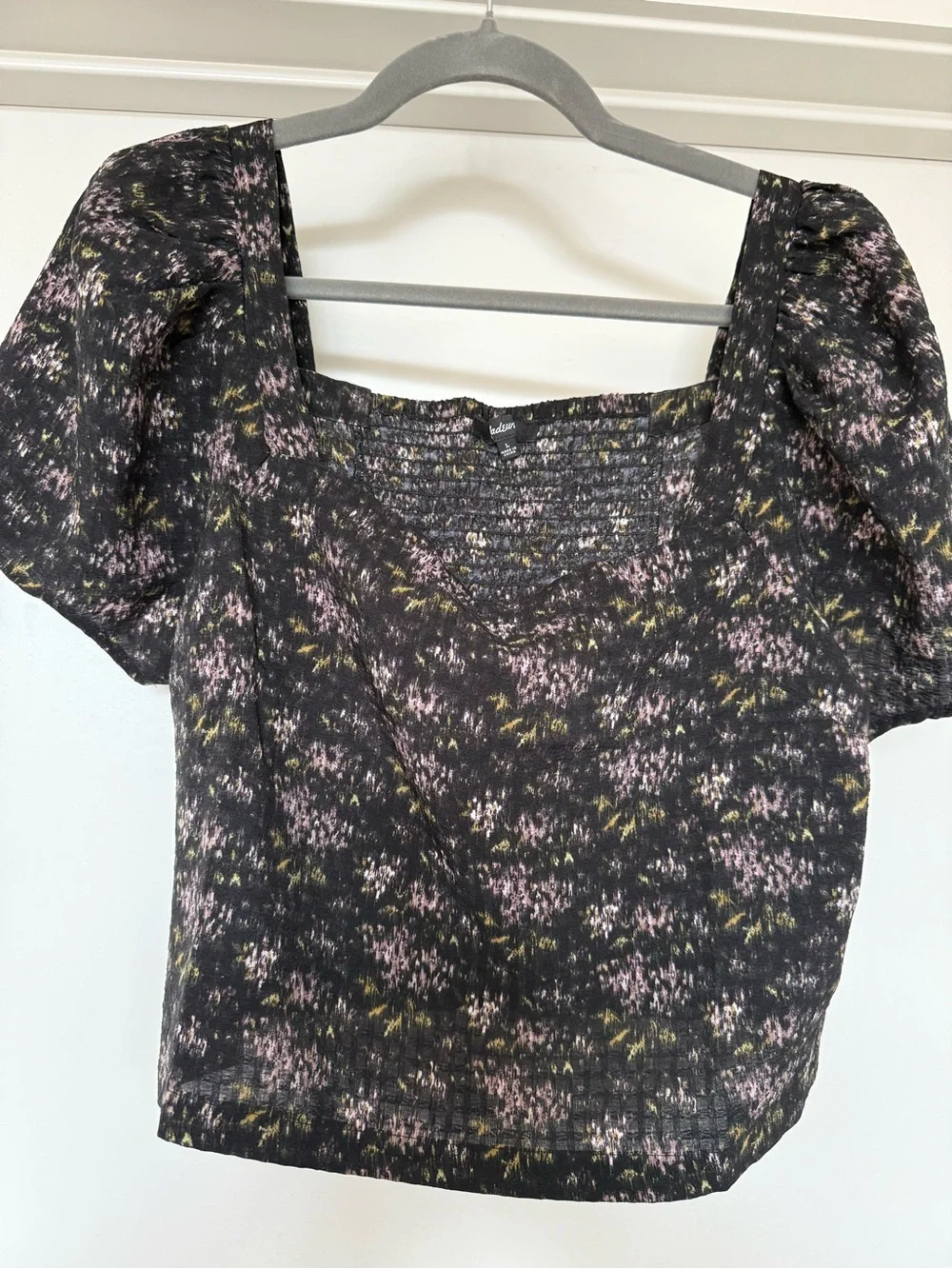 Madewell Black Square-Neck Puff Sleeve Crop Top with Pink & Olive Print